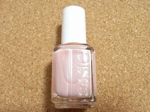 Free shipping ● Rare discontinued ● Essie Essie ● 747 Better Together ● Wedding Collection New