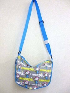 700 yen → 600 yen Snoopy shoulder bag gray 20x30x12cm for children