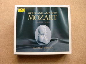 * [3CD] Herbert von Karajan Conduct / Mozart religious song collection (POCG-2182-4) (Japanese edition)