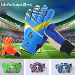 Sports Boys and Children Society Soccer Training Goalkeeper Global Game Protection Finger Goal Keeper