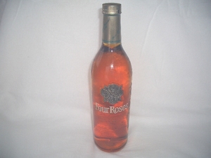 [Old Bottle] ★ Four Roses SUPER PREMIUM / 750ml 43% [Kirin Sea Grum Age / Barcode display before] * Rare (unopened)
