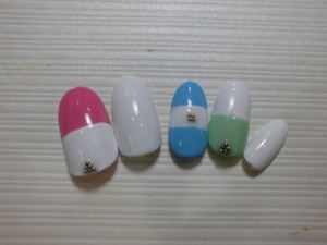 (Included non -standard or click post shipment) Nail chip gel work with 3 colors on white base
