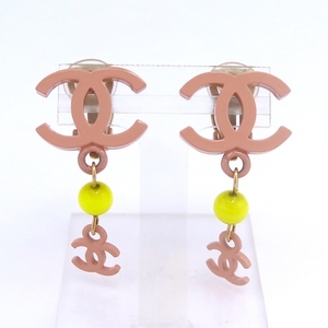 [CHANEL/Chanel] Earring GP Coco Mark Vintage Popular Present Gift Stylish [Used]/10023728