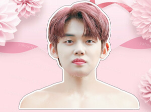★ Limited new ★ Super popular singer "Choi Young Jun" CHOI YEONJUN Clothes Hanger Goods Gift