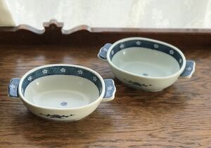 Arita ware gratin dish 2 Venue Ome elliptical Japanese style gratin plate with handle Dyeing plum crest white magnetic