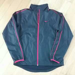 Nike nylon jacket L