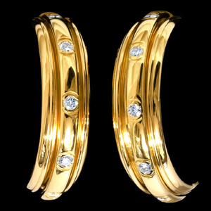 A7703 [PIAGET] Piagier natural genuine diamonds finest 18 solid celebrity bick pierced earrings