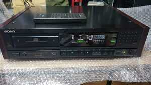 ★ Sony Sony CD player CDP-338ESD with remote control used