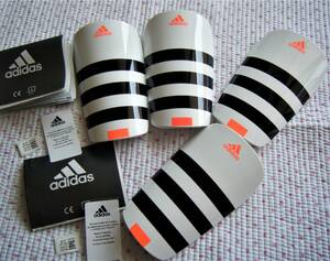 Adidas Adidas EverlessTo Slydor &amp; Futsal Singdo Legs / Slys Sune 2 sets White Size L @ High Height Compatible