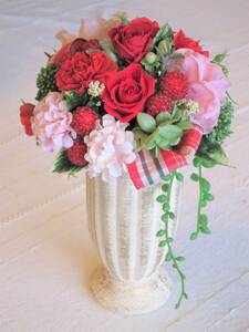 Free Shipping ◆ Bouquet -style arrangement of red red x pink round form ♪ ◆ Also for various gifts