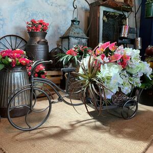 Antique Garden Ornament/ Tricycle No.2/ Shabbie Wagon/ Miwa House