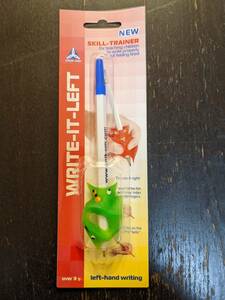 [New unopened] left -handed pencil grip trainer pencil holder can correct trainer goods that can be corrected in beautiful ways !! [New unopened/rare rare overseas products]