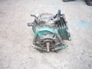3A [Shelf 040528-38] Engine crankcase set, Robin engine, EY13, piston, crankshaft, ignition