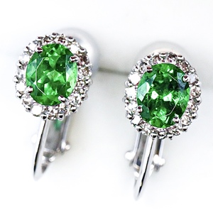 [Jewelry] Natural Garnet Earrings K18WG Green Gloshler Garnet Tsubo Light Diamond White Gold