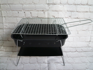 New unused item ★ Barbecue grill/blame, disaster, emergency! Small, convenient storage per person barbecue