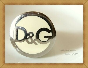 ★ Dolce &amp; Gabbana ★ Super three -dimensional &amp; oversized motif with impact ★ D &amp; G logo ring/ring ★ 64