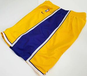 Beautiful goods !! Rare !! 90s Nike Los Angeles Lakers Nike Los Angeles Lakers Baspan Short Yellow Purple Yellow × Purple Size XL NBA