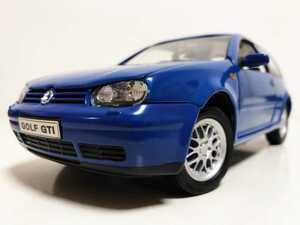 REVELL Level/VW Volkswagen GOLF Golf GTI GTI 1/18 out of print