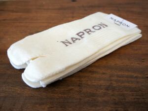 ● Shipping ¥ 180 ● Ladies 23.0-25.0cm ｜ Napron NAPRON Tabi type socks White socks white Japanese gift tabi (new) (genuine)