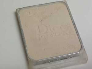 DIOR Dior Skin Forever Compact Extrem Control (Refill) 012 Powder Foundation Shipping 210 yen