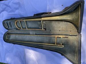 With trombone HERNALS hard case (0906A1)