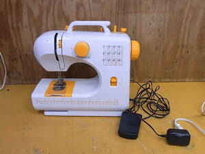 □ YG/464 ☆ Compactomic sewing machine ☆ Maker/Model number unknown ☆ Junk