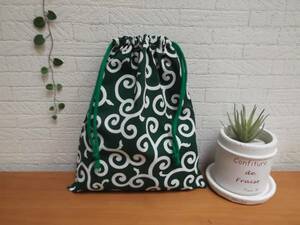 Prompt decision ♪ It stands out! Changing clothes, drawstring bags, arabesque patterns (green ①)
