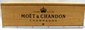 49/Moe Shandon with wooden box only (Moet &amp; CHANDON CHAMPAGNE) 53.2cm x16.5cm x 16.4cm Nailing ★ Used goods ● Interiors and accessories.