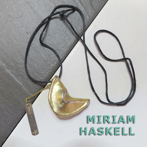 ◆ Miriam Huskel: Fortune Cookie Pendant: Vintage Costume Jewelry: Miriam Haskell