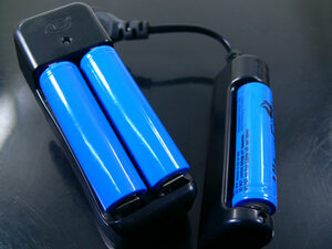 18650 lithium -ion rechargeable batteries 2800mAhx 1 free shipping excluding some areas