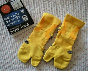Descente 3D SOX Plus Tabi Running Socks Yellow Size 22-24㌢ Short length Intermediate Japan