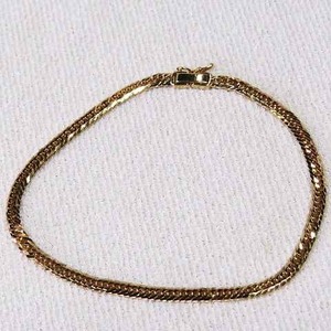 [Price reduction negotiations are from the question column] A classic 8 -sided 8 -sided triple cut Kihei anklet ☆ K18YG design ☆ Beautiful cut shine! Beauty products! !