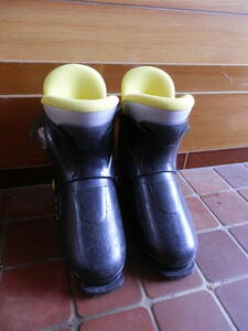 ② ski boots Junior children HELT JENIX JX-10 Size: J4 (22.5-23.0cm)*0523