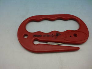 Emergency cutter Lightweight grip type safety cutter cutter built -in safety grip