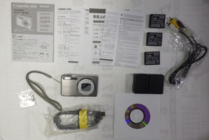 ★★ RICOH Digital Camera Caplio R5 Silver CAPLIO R5 (SL)+3 batteries+charger+R4 instructions+peripheral devices ★ R6 R7