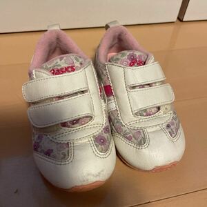 ASICS ASICS Sukusk SUKU2 Easy to wear sneaker athletic shoes shoes 15cm white x floral pattern shipping 350 yen