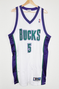 [NBA/USED] Milwaukee Bucks Authentic Jersey (#5 Tim Thomas) [Reebok/Reebok]