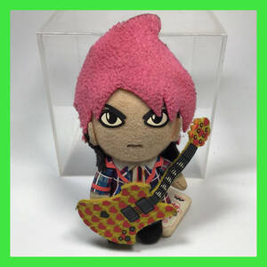 N-2908 ☆ Checking suit stuffed toy strap with Hide guitar * Dirt / damage with paper tag