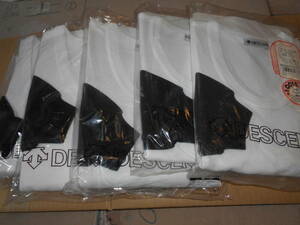 Descente Long Sleeve U Night Under Shirt BU-67 White/Black (XO dimensions/3, M size/2 pieces set)