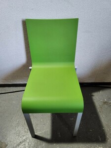 Vitra / .03 series / Meeting chairs / Multipurpose chairs / Stackable / 1 chair / Light green (3)