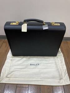 ★ [Unused] BALLY Barry Attache Case Trunk Case Leather Dial Lock Type Key With Business Bag