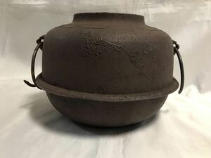 Tea utensils tea pot rust There is no lid used antique