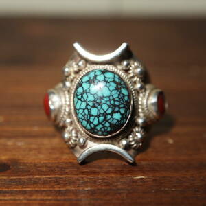 Silver 925 Turquoise Coral Ring / Ring Nepal Tibett Tibetan Jewelry Coral Coralco Stone