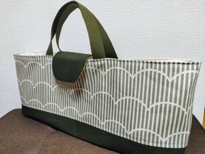 Olive cloud pattern and green ox pianica case