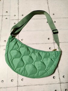 Quilting shoulder bag green