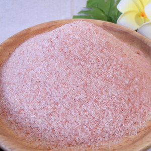 ★ Safe and secure food Himalaya rock salt ★ Rose salt (dark pink rock salt) Inspected and used as soon as it can be used as soon as possible ★ Yakiniku barbecue ★