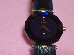 Rare product design H ・ STERN 200FT SAPPHIRE 18K TOP Watch Thin Black