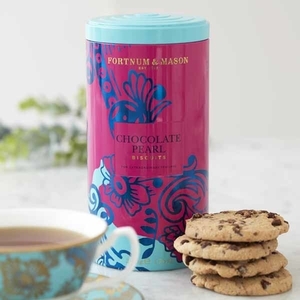 Beloved by everyone, "Top Patissier Valona Valona Choco Chips Biscuits" Fortnam &amp; Mason