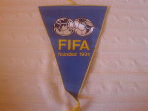 Vintage International Soccer Federation FIFA Soccer Logo Old Type Aberelele Blatter Pennant Flag