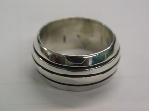 925 Silver 3 Lines Komaru Ring No. 8.5 New Simple Ring Non -standard -size mail ¥ 120
